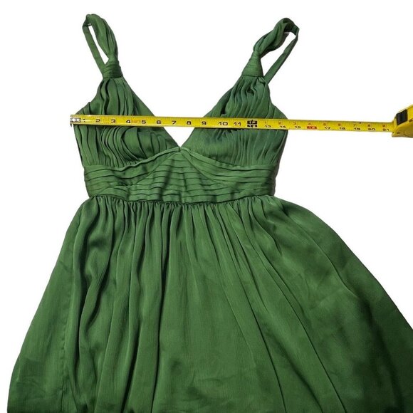 Elegant Green Prom Dress - Picture 10 of 12